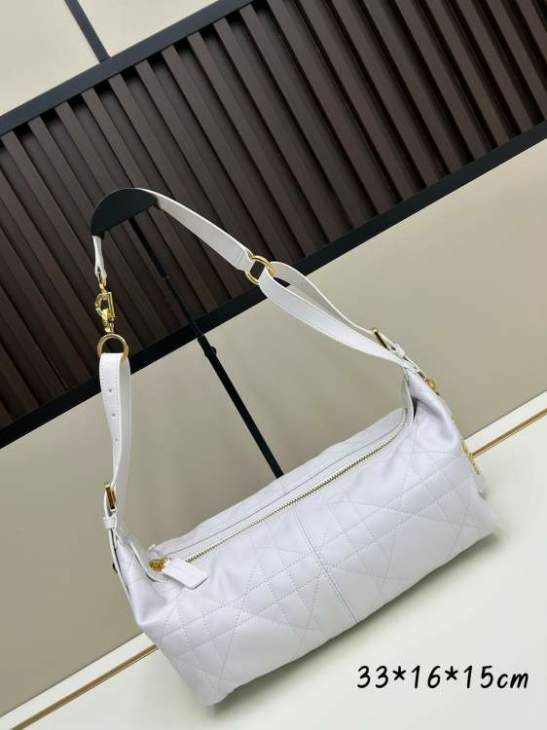 Picture of Dior Handbags _SKUfw239217000fw